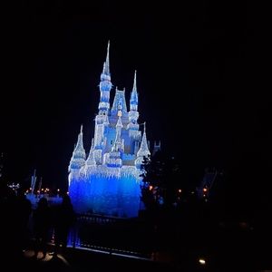 Meet your Posher, Burket